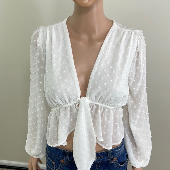 TCEC Dobby Mesh Tie Front Peplum Top - Picture 9 of 16